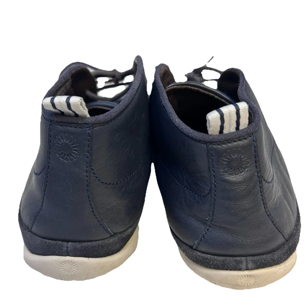 UGG Cali Chukka Sneaker Shoe Men's 10.5 1092175 Navy‎ Blue